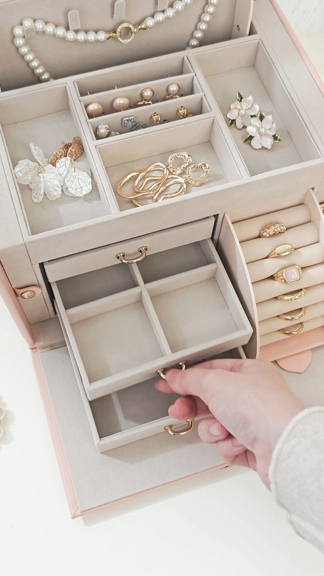 Amazon｜Vlando ジュエリーボックス 収納 アクセサリーケース 大